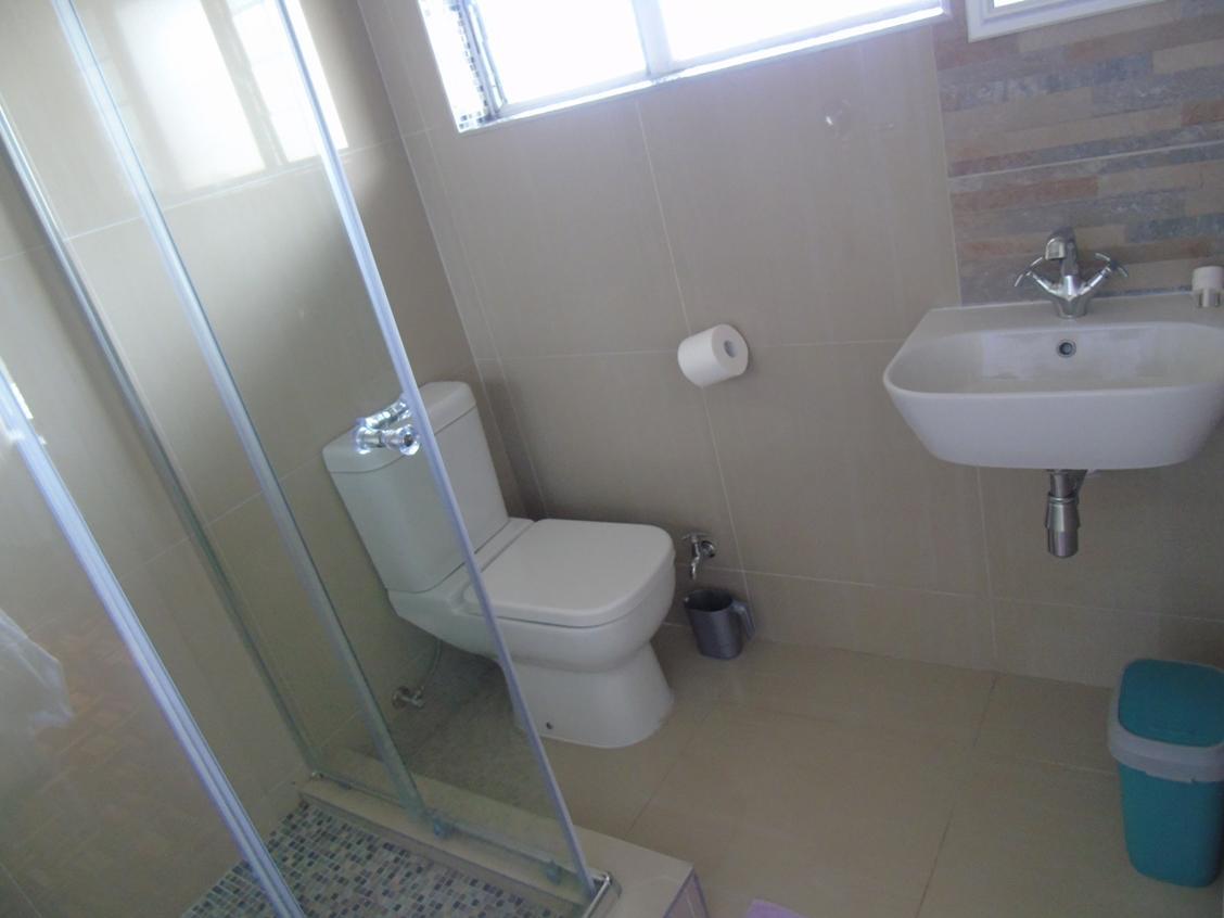 The Musafer Travel Lodge Pietermaritzburg Buitenkant foto